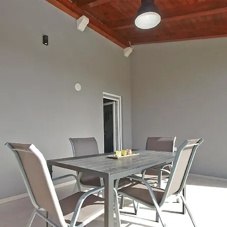 Holiday home Fuer 6 Personen Ca 60 Qm In Fazana, Istrien Istrische Riviera *